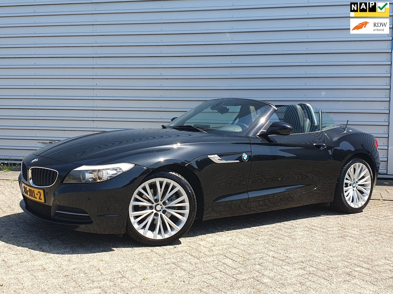 BMW Z4 Roadster - SDrive23i 2.5 6 Cil/Leder/Navi/NL Auto!! - AutoWereld.nl