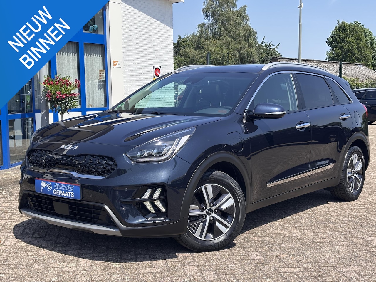Kia Niro - 1.6 GDi PHEV ExecutiveLine | Schuifdak, Adaptieve Cruise, Stoel ventilatie, Elektr. stoele - AutoWereld.nl