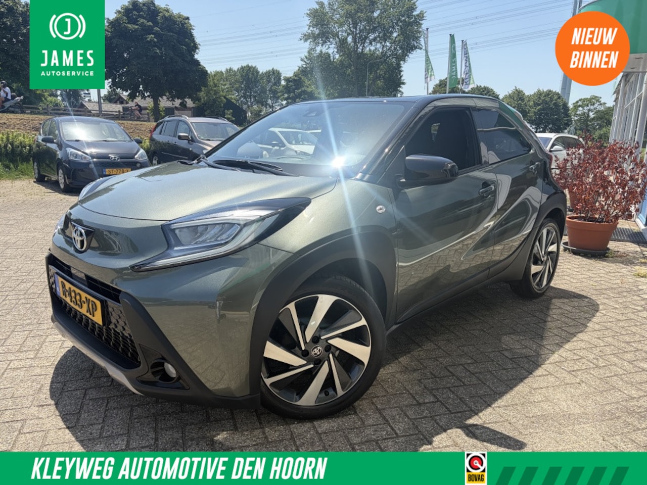 Toyota Aygo X - 1.0 VVT-i S-CVT envy 1.0 VVT-i S-CVT Envy, Aut, Clima, Carplay, Camera, Nav - AutoWereld.nl