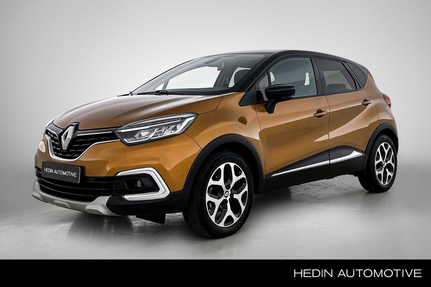 Renault Captur - 1.3 TCe Intens | Trekhaak | Climate control | Camera | - AutoWereld.nl