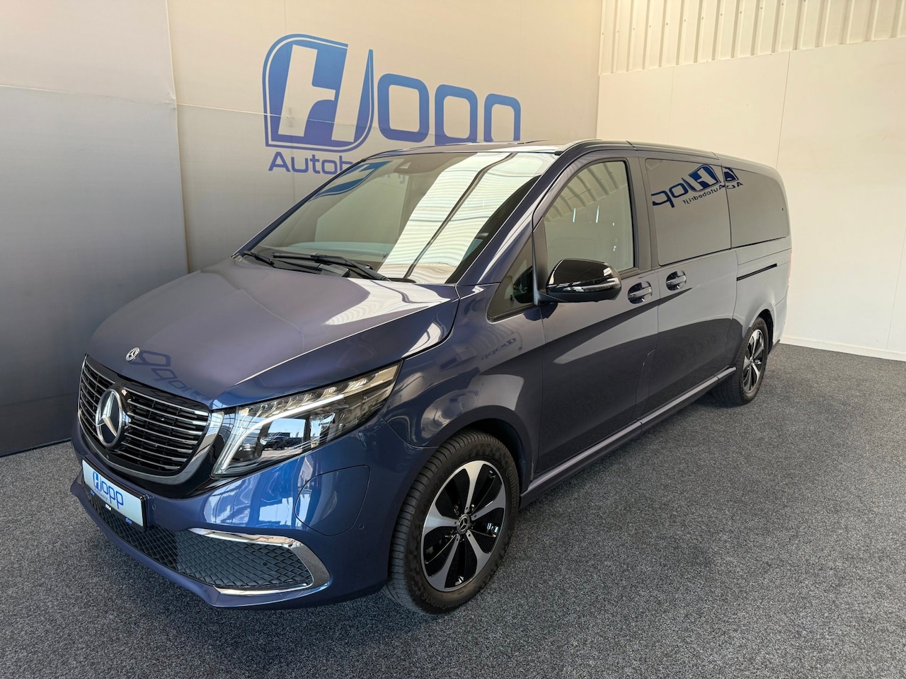 Mercedes-Benz EQV - 300 L3 - 8-Pers. - Airmatic - Leer - Elec. deuren - 360 - Inter & Exterieur pakket - Incl. - AutoWereld.nl