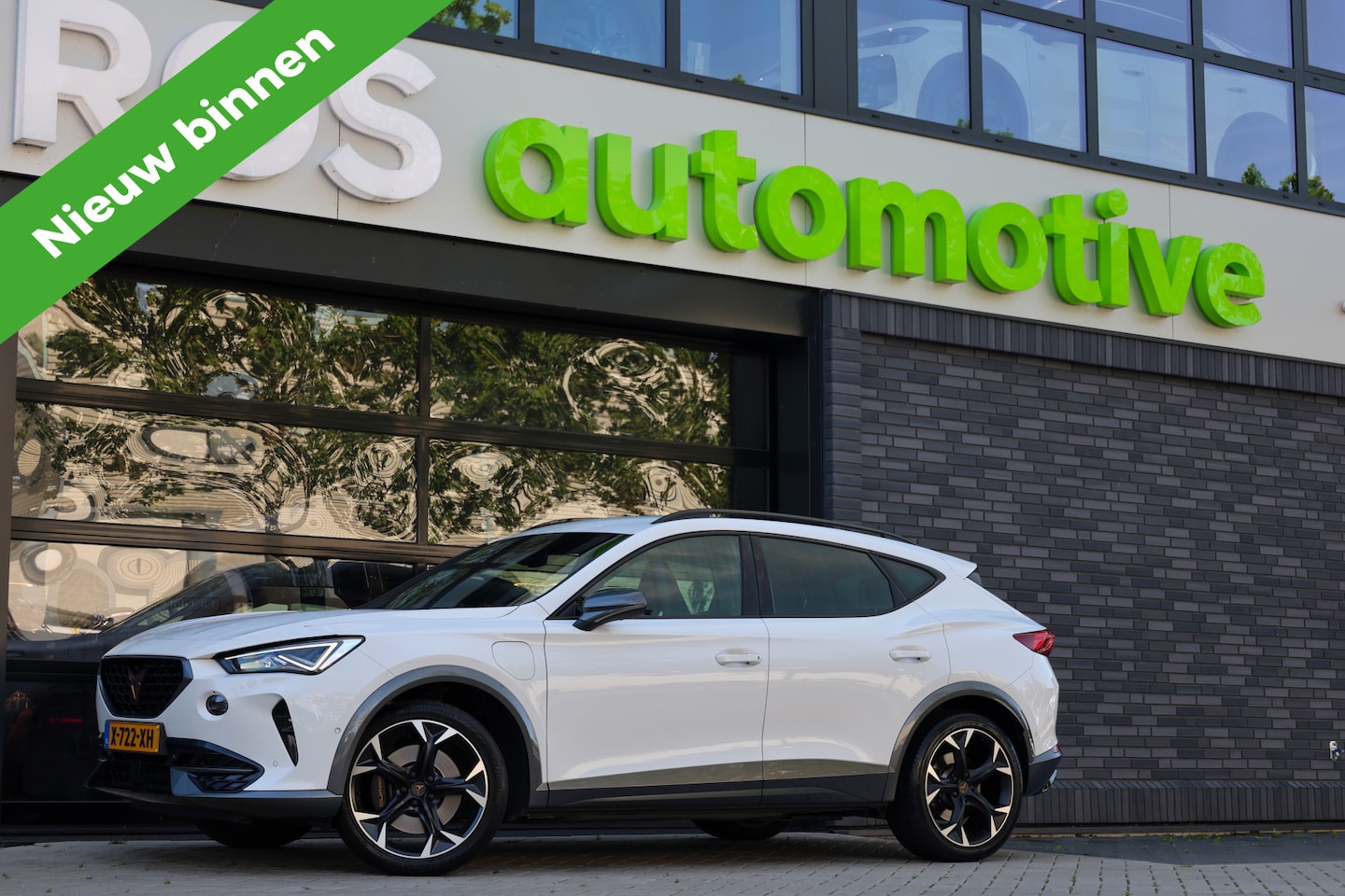 CUPRA Formentor - 1.4 e-Hybrid VZ Performance | DEALER ONDH | CAMERA | ELEK TREKHAAK | ACC | KEYLESS | SPORT - AutoWereld.nl