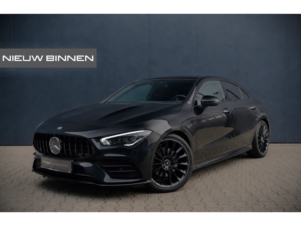 Mercedes-Benz CLA-Klasse - 180 Business Solution AMG | Stoelverwarming | Parkeersensoren | Navigatie | Cruise Control - AutoWereld.nl
