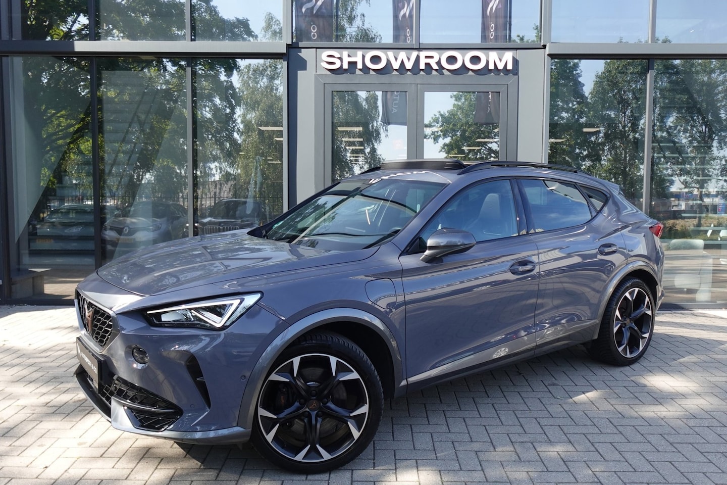 CUPRA Formentor - 1.4 e-Hybrid VZ Copper PANO CAM KEYLESS - AutoWereld.nl