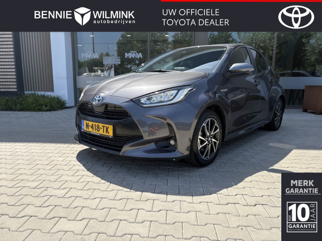 Toyota Yaris - 1.5 Hyb. Dynamic Limited | Stoelverwarming | All Seasons - AutoWereld.nl