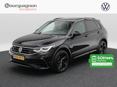 Volkswagen Tiguan - 1.4 TSi eHybrid 245 Pk Automaat R-Line Business+ | Black Style | Trekhaak | Panoramadak |