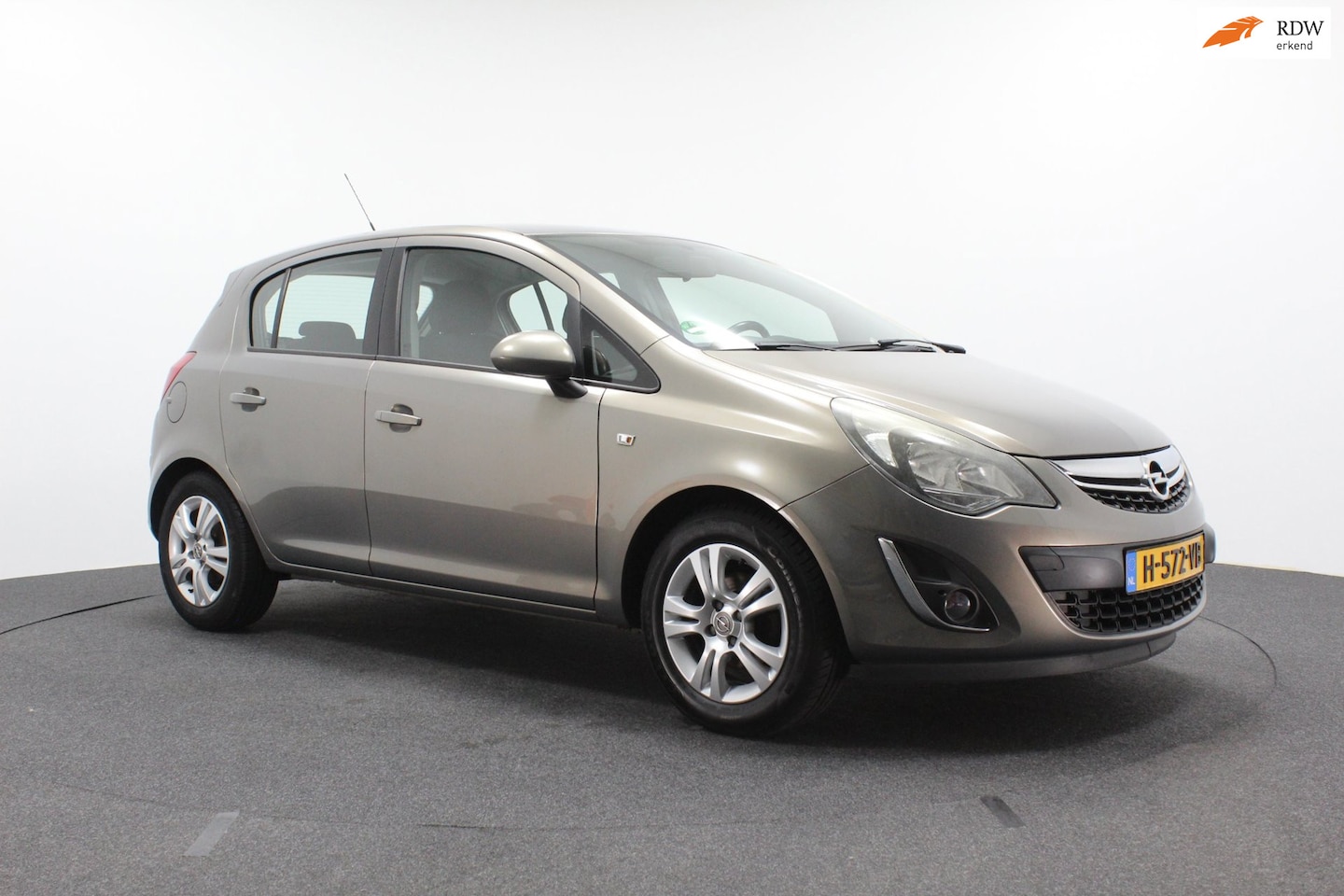 Opel Corsa - 1.2-16V Design Edition | Airco | Sportvelgen | Cruise control | - AutoWereld.nl