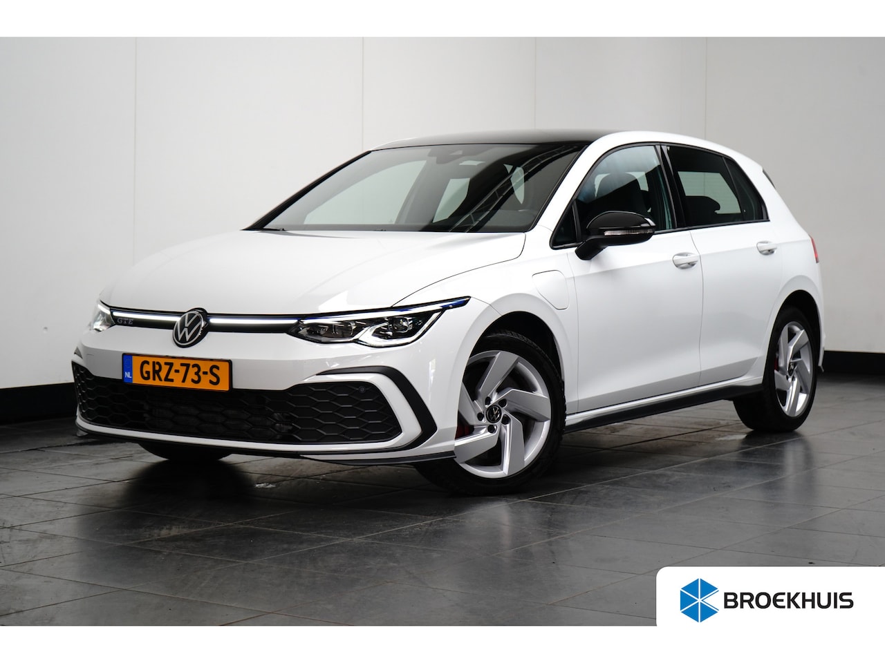 Volkswagen Golf - 1.4 eHybrid GTE Trekhaak uitklapbaar | Black-Pack | IQ light | Winterpack | Camera | Adapt - AutoWereld.nl