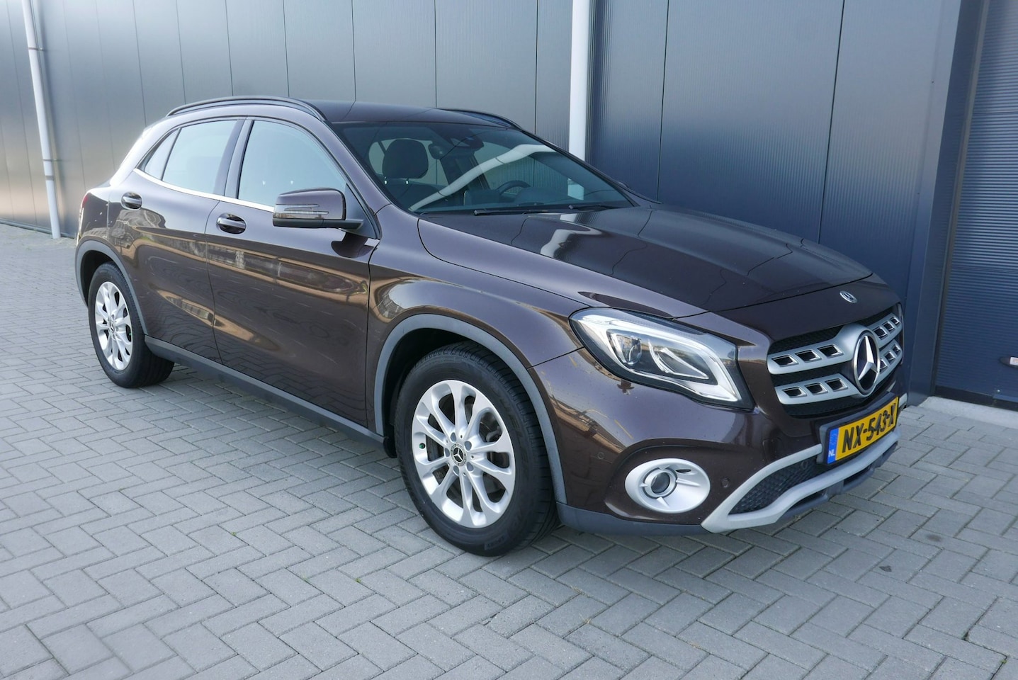 Mercedes-Benz GLA-Klasse - 220 d 177 PK 4Matic AUT,NAVI,CAMARA,XENON,158953 KM. - AutoWereld.nl