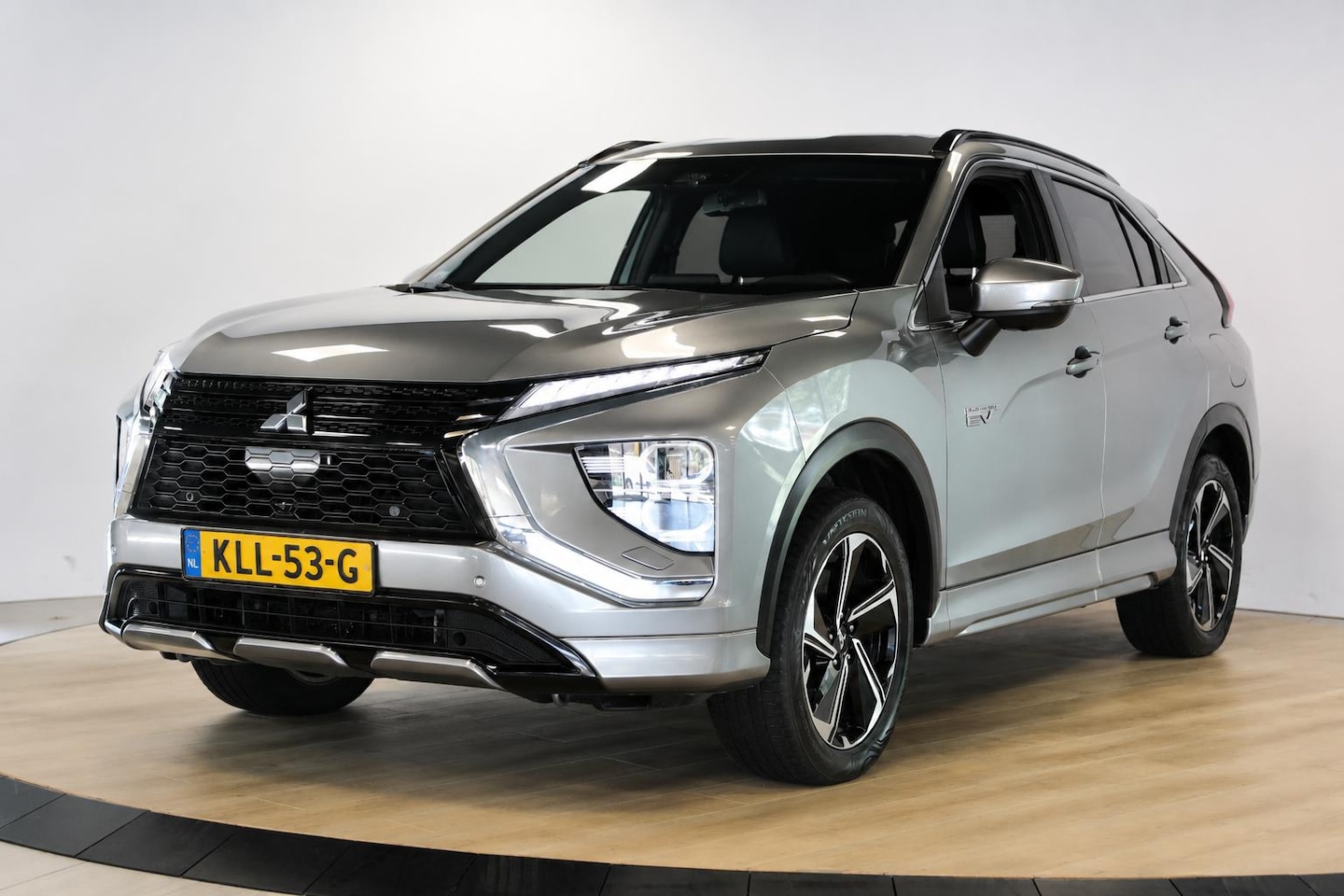 Mitsubishi Eclipse Cross - 2.4 PHEV Executive | 360 camera | Cruise adaptief | Apple Carplay - AutoWereld.nl