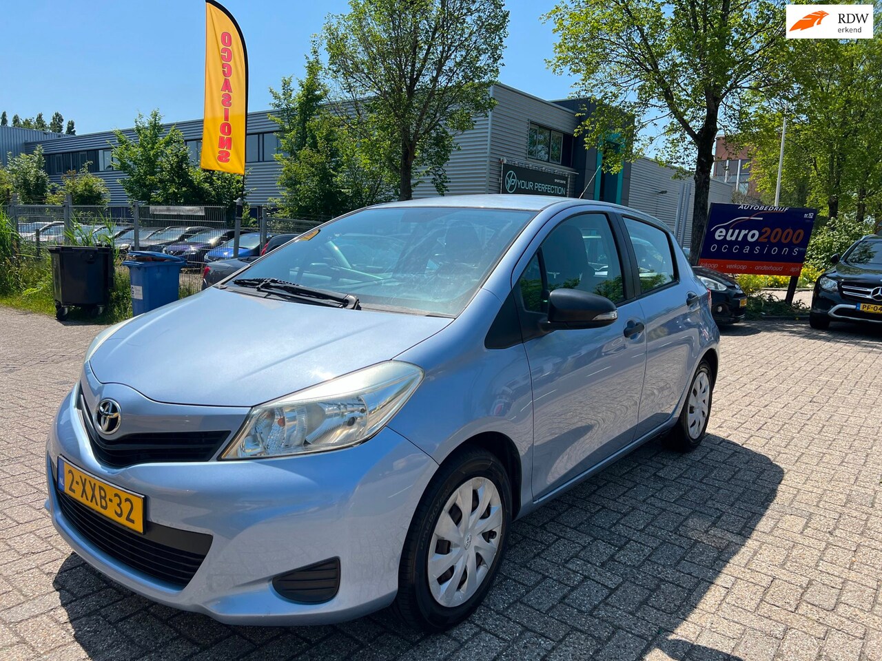 Toyota Yaris - 1.0 VVT-i Comfort - AIRCO - NIEUWE JAAR APK ! - AutoWereld.nl