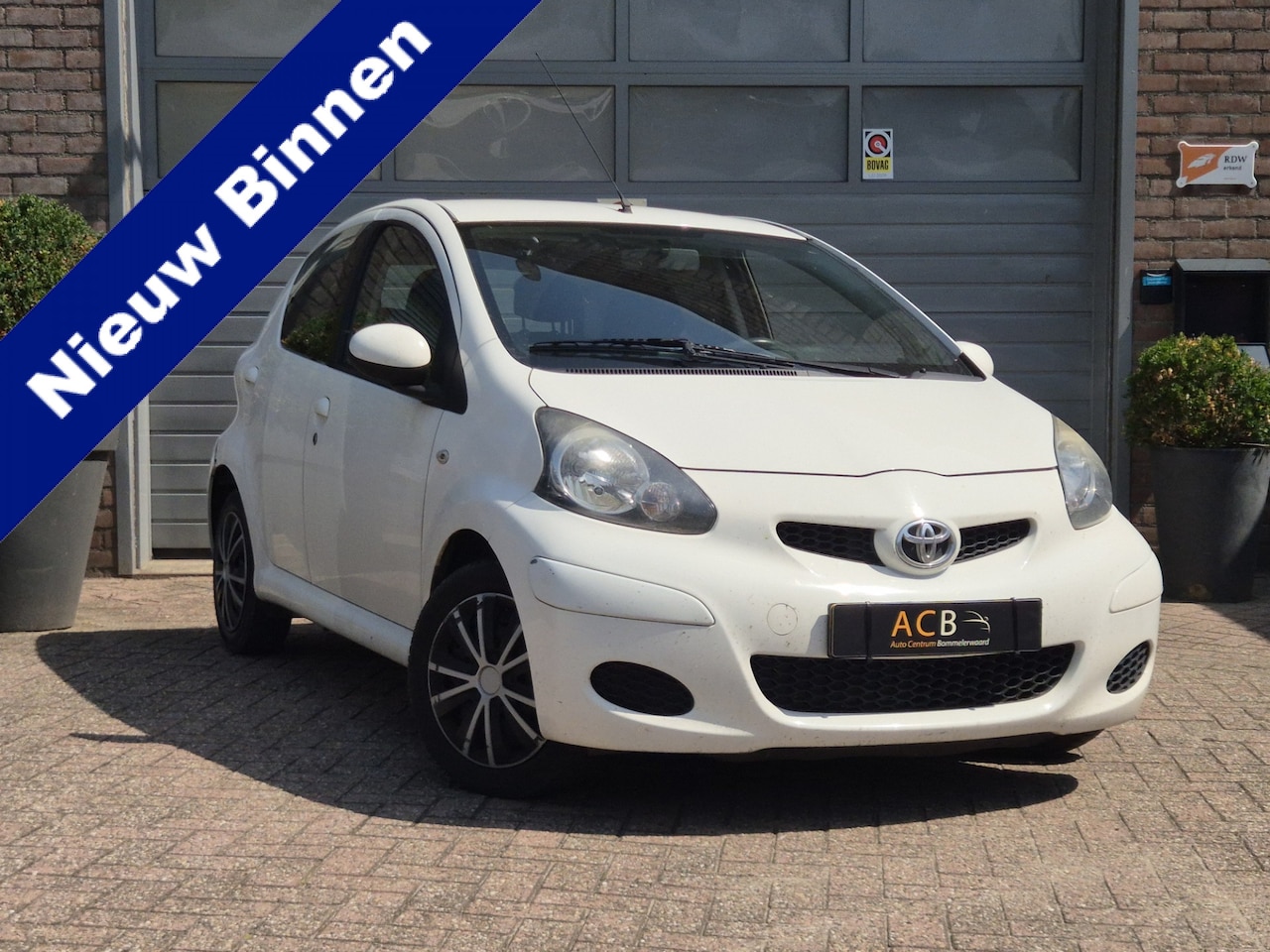 Toyota Aygo - 1.0-12V Comfort Navigator Navigatie / Airco. - AutoWereld.nl