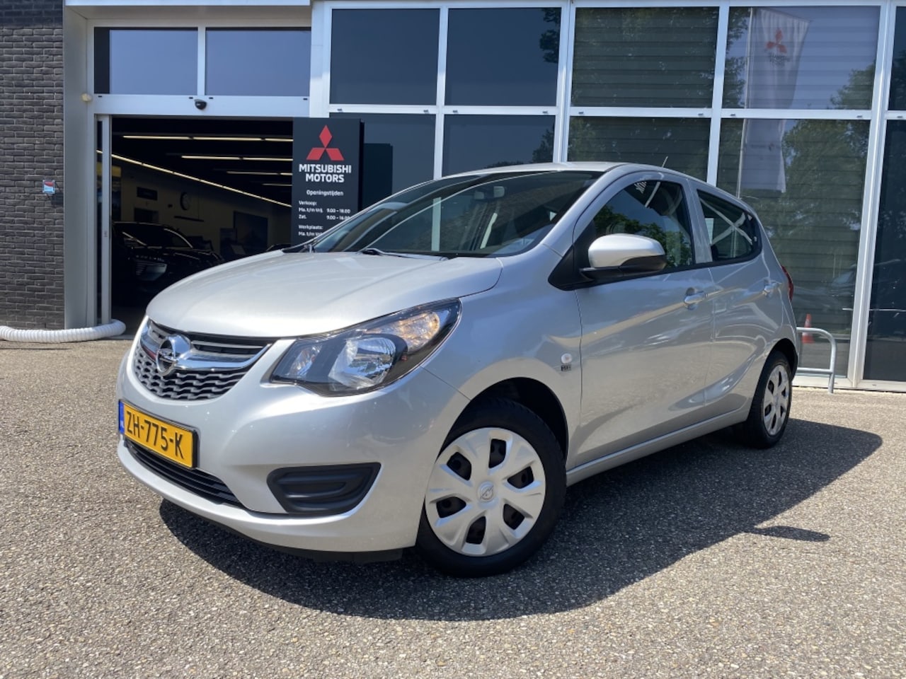 Opel Karl - 1.0 120 Jaar Edition | All Seasons - AutoWereld.nl