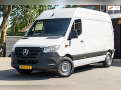 Mercedes-Benz eSprinter - ESprinter L2H2 41 kWh Tussenschot met deur I Airco I Camera I Bluetooth