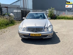 Mercedes-Benz E-klasse - 200 K. Avantgarde AUTOMAAT