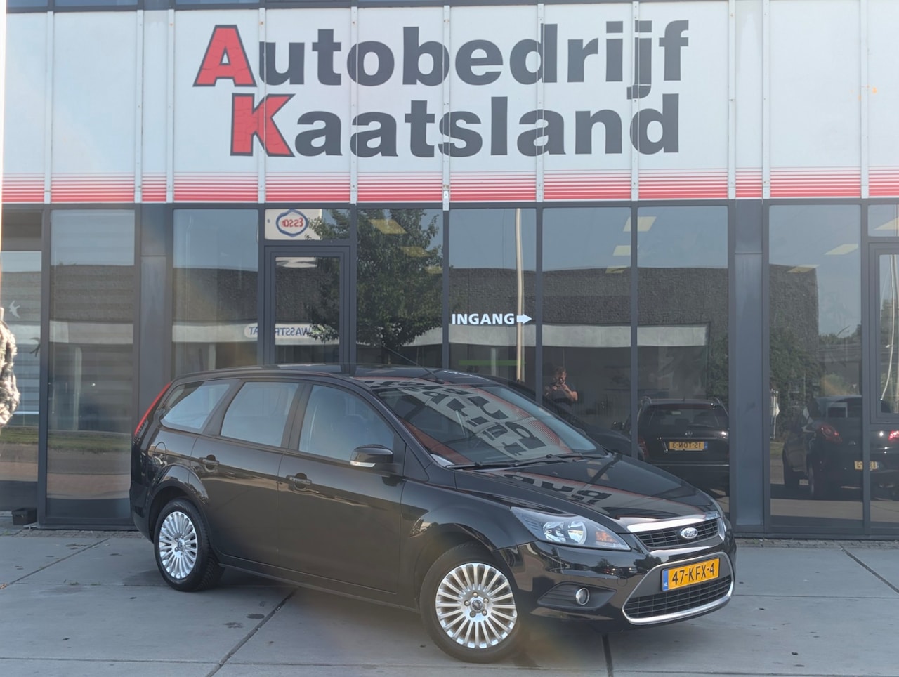 Ford Focus Wagon - 1.8 Limited - Clima - Cruise - Pdc - AutoWereld.nl