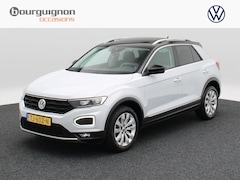Volkswagen T-Roc - 1.5 TSi Sport 150 Pk | Trekhaak | Adaptive Cruise | Camera | CarPlay | Panorama dak | 17 I