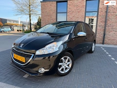 Peugeot 208 - 1.2 VTi Style