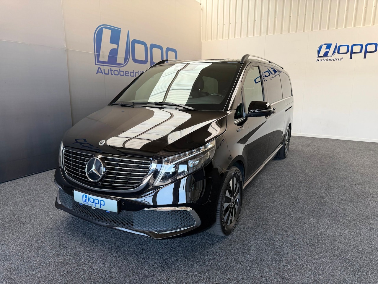 Mercedes-Benz EQV - 300 L3 - 8 Pers. - Camera - Elec. Schuifd. - Leer - Airco achterin - Incl. Garantie - AutoWereld.nl
