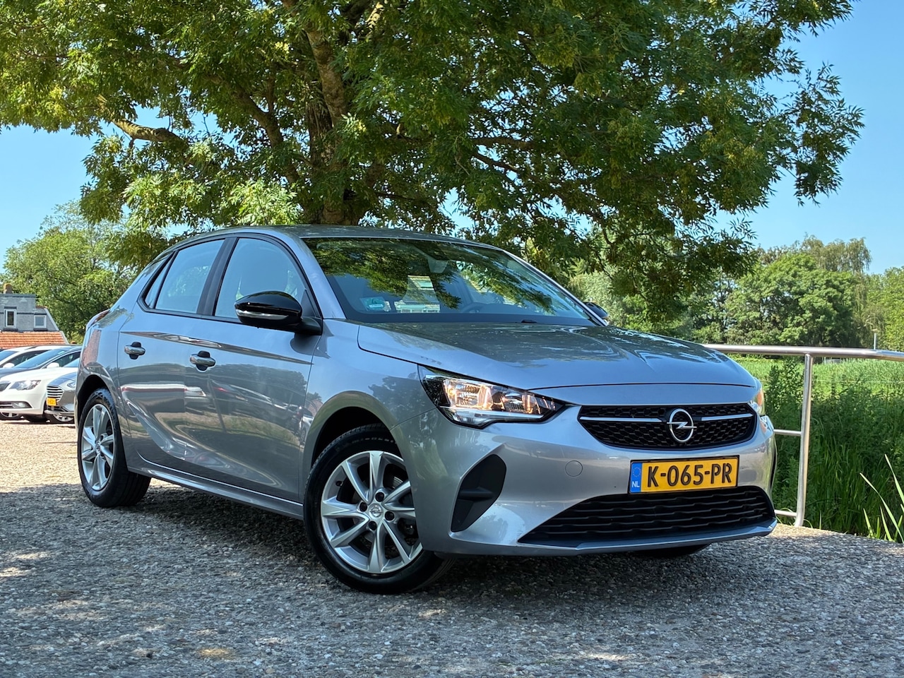 Opel Corsa - 1.2 Edition | Carplay + DAB + Navi + Clima nu €9.975,-!! - AutoWereld.nl