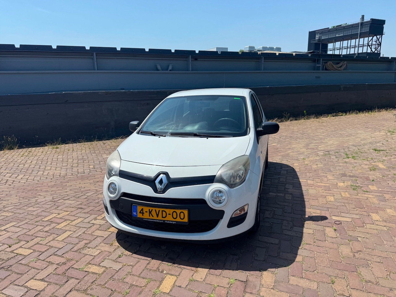 Renault Twingo - 1.2 16V Parisienne 1.2 16V Parisienne - AutoWereld.nl