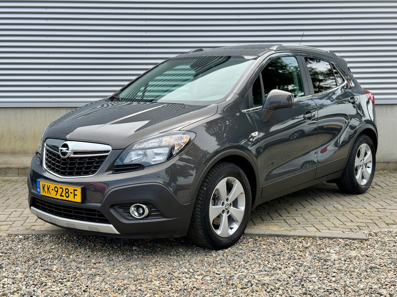 Opel Mokka - 1.4 T Innovation 140pk [ Pano schuifdak, Leer,navi,camera ] - AutoWereld.nl