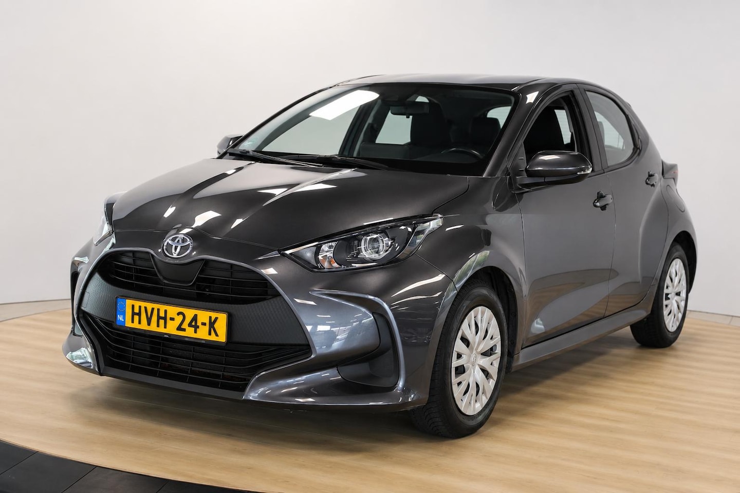 Toyota Yaris - 1.0 VVT-i Active | Cruise Adaptief | Private Lease vanaf €300,- - AutoWereld.nl