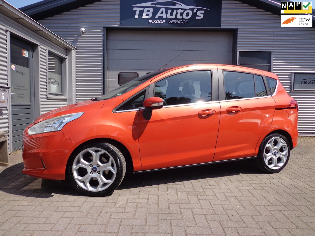 Ford B-Max - 1.0 EcoBoost Titanium ! AIRCO / PANORAMADAK ! - AutoWereld.nl