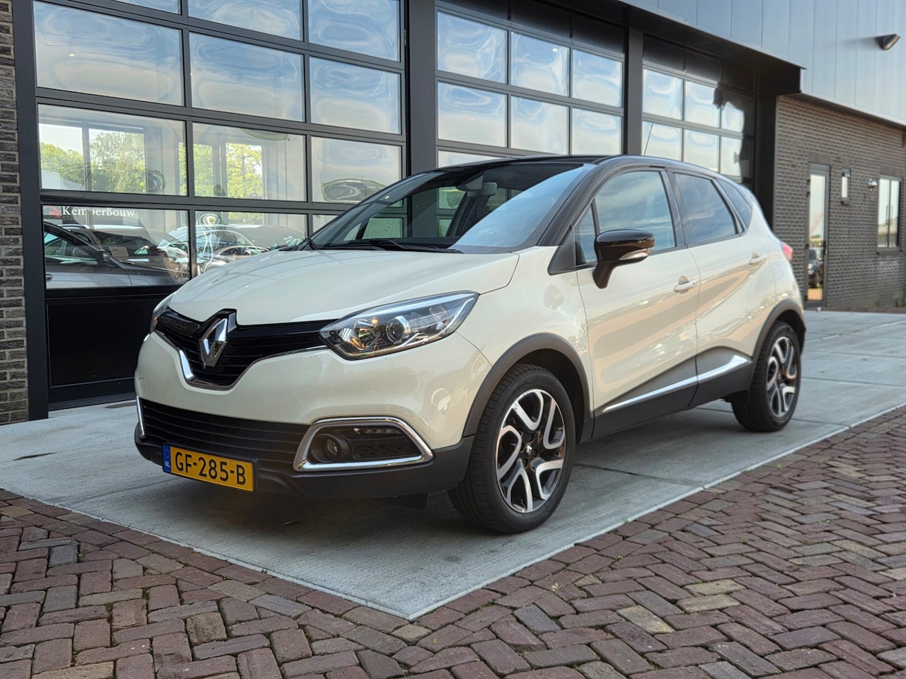 Renault Captur - 0.9 TCe Dynamique | APK 18-06-2027 - AutoWereld.nl
