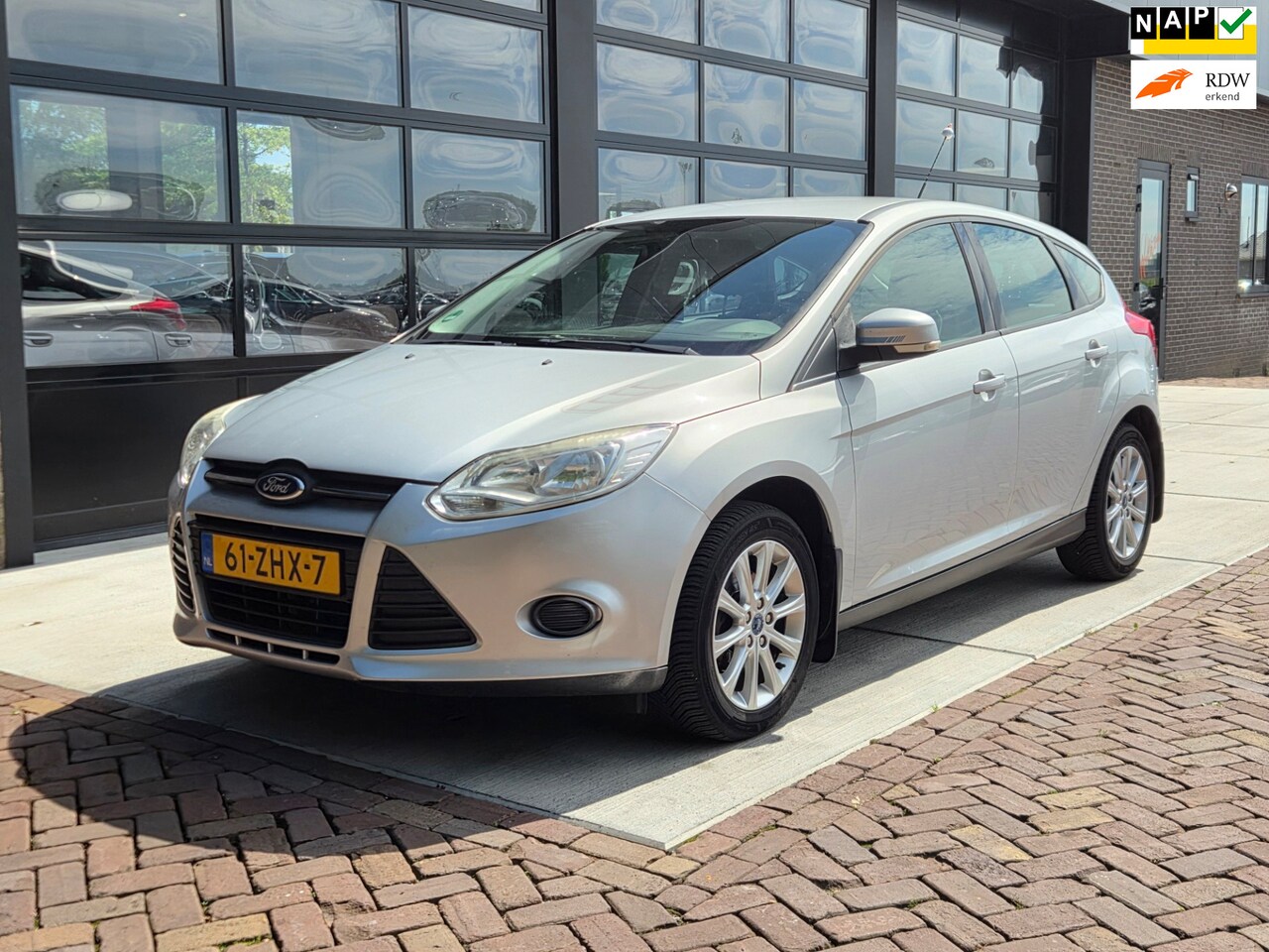 Ford Focus - 1.0 EcoBoost Trend 1.0 EcoBoost Trend - AutoWereld.nl