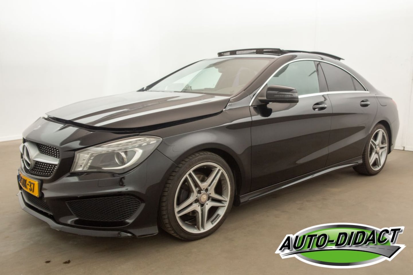 Mercedes-Benz CLA-Klasse - 200 Edition 1 Open dak - AutoWereld.nl