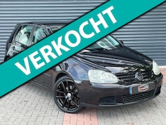 Volkswagen Golf - 1.6 FSI Comfortline Automaat | Navi | Pdc | Cruise | Ijskoude Airco