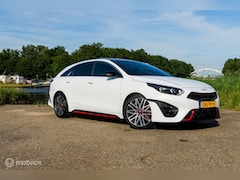 Kia Pro cee'd - ProCeed 1.6 T-GDi GT 204 PK JBL PANO KEY FULL
