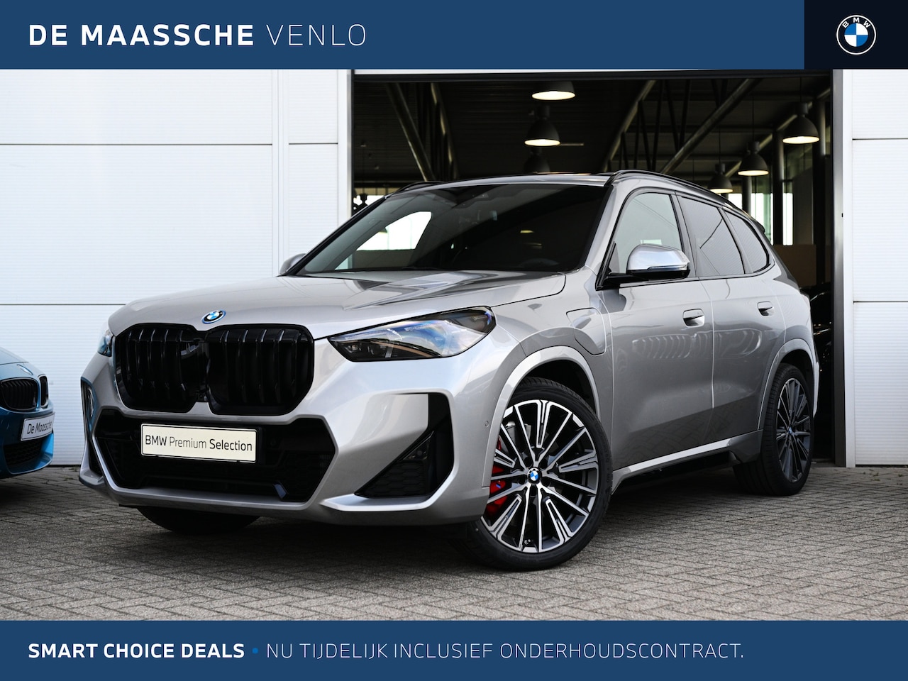 BMW X1 - xDrive25e M Sport Automaat / Panoramadak / Trekhaak / Sportstoelen / M Adaptief onderstel - AutoWereld.nl