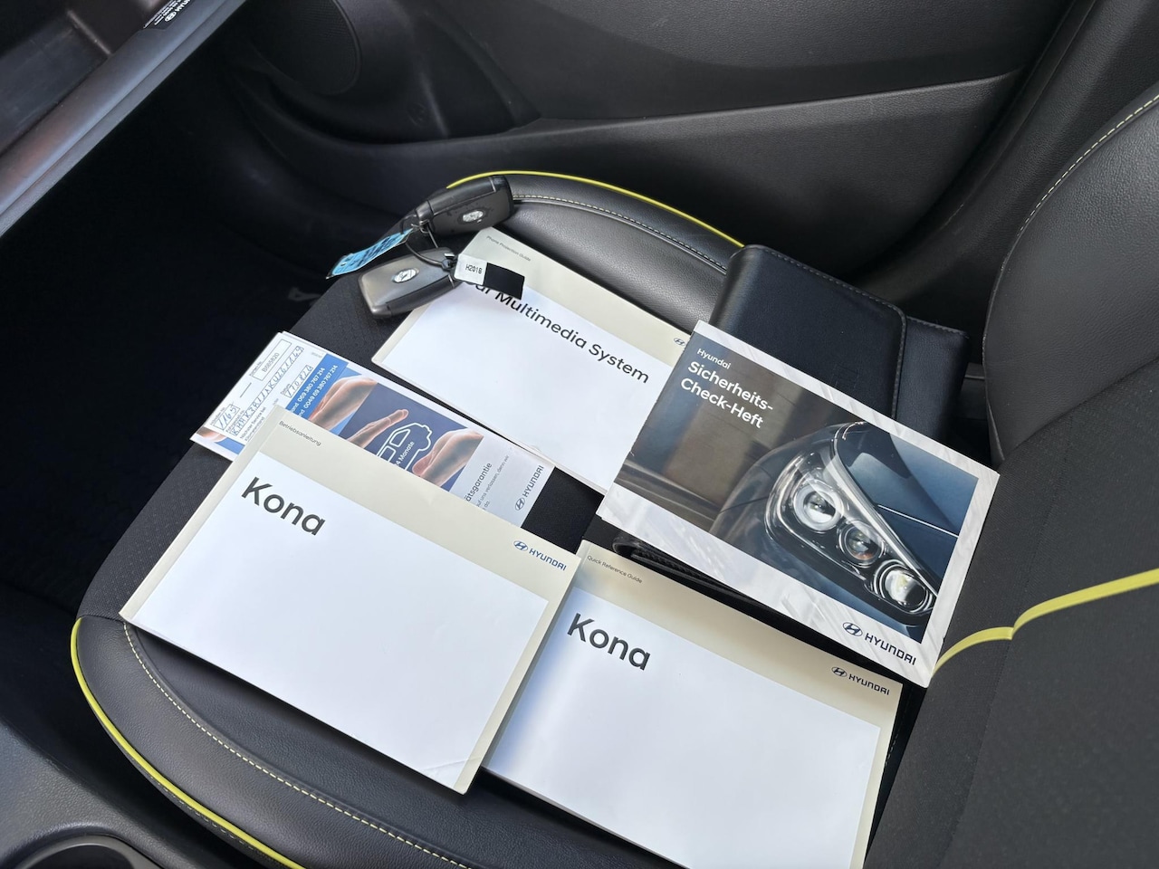 Hyundai Kona - 1.0 T-GDI Fashion | Camera | LKA | Stoelverwarming | Stuurverwarming | Carplay | Mooie uit
