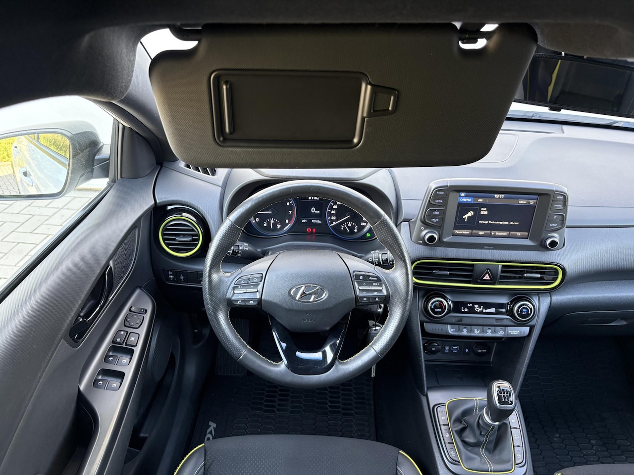 Hyundai Kona - 1.0 T-GDI Fashion | Camera | LKA | Stoelverwarming | Stuurverwarming | Carplay | Mooie uit