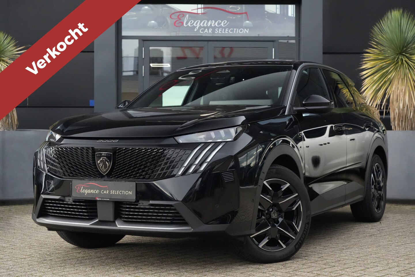 Peugeot 3008 - 1.2 Hybrid 145 GT 145pk Navigatie/Stoelverwaring/360Camera - AutoWereld.nl