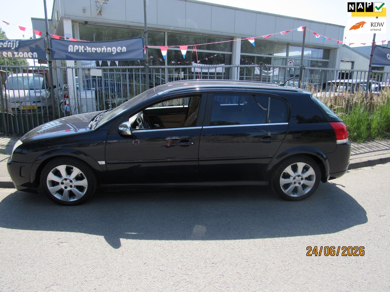 Opel Signum - 3.2 V6 Elegance 3.2 V6 Elegance,automaat,airco,apk - AutoWereld.nl