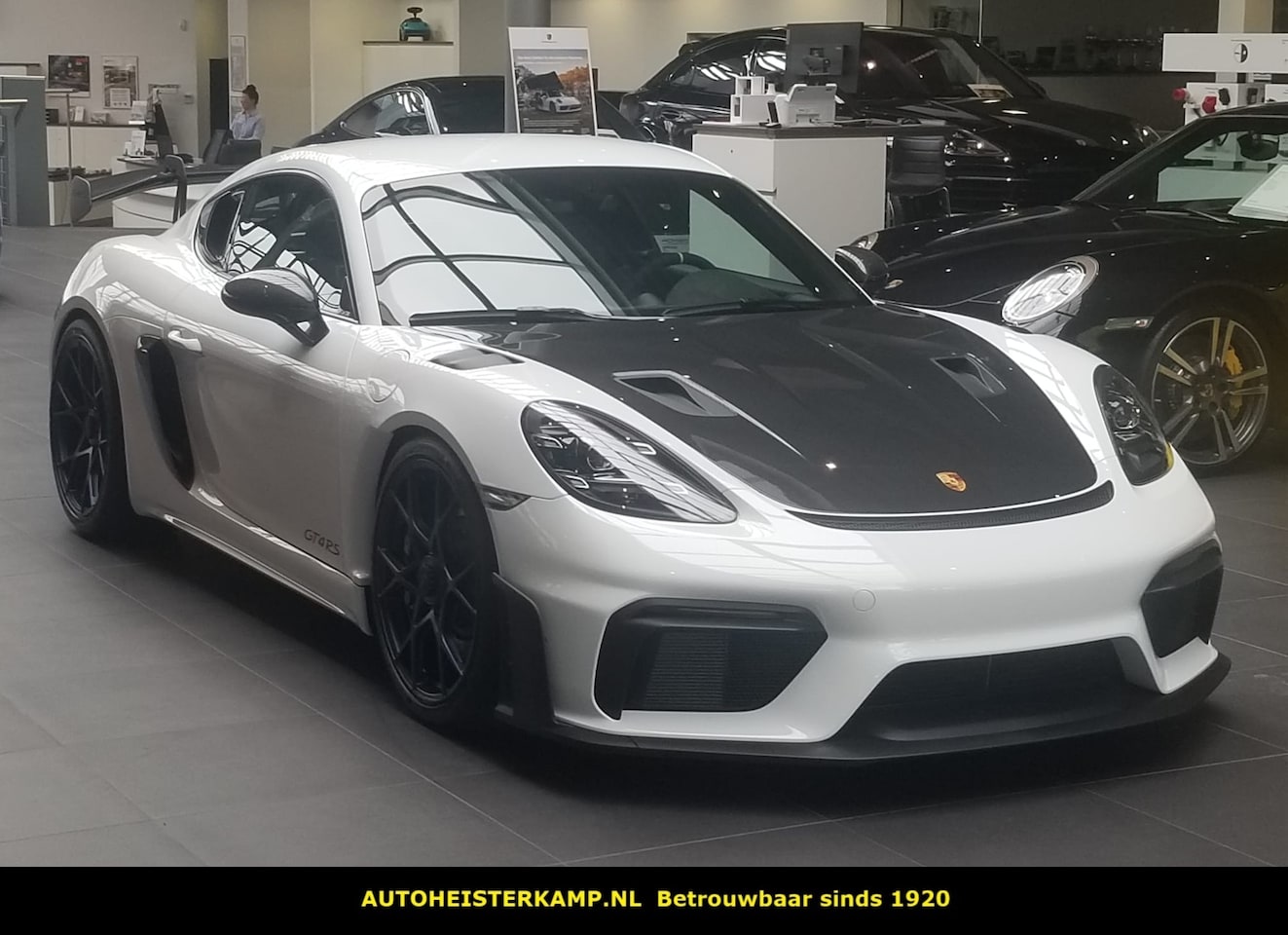 Porsche 718 GT4 - RS Weissach Lift PDLS LED BOSE Camera 20 Inch - AutoWereld.nl