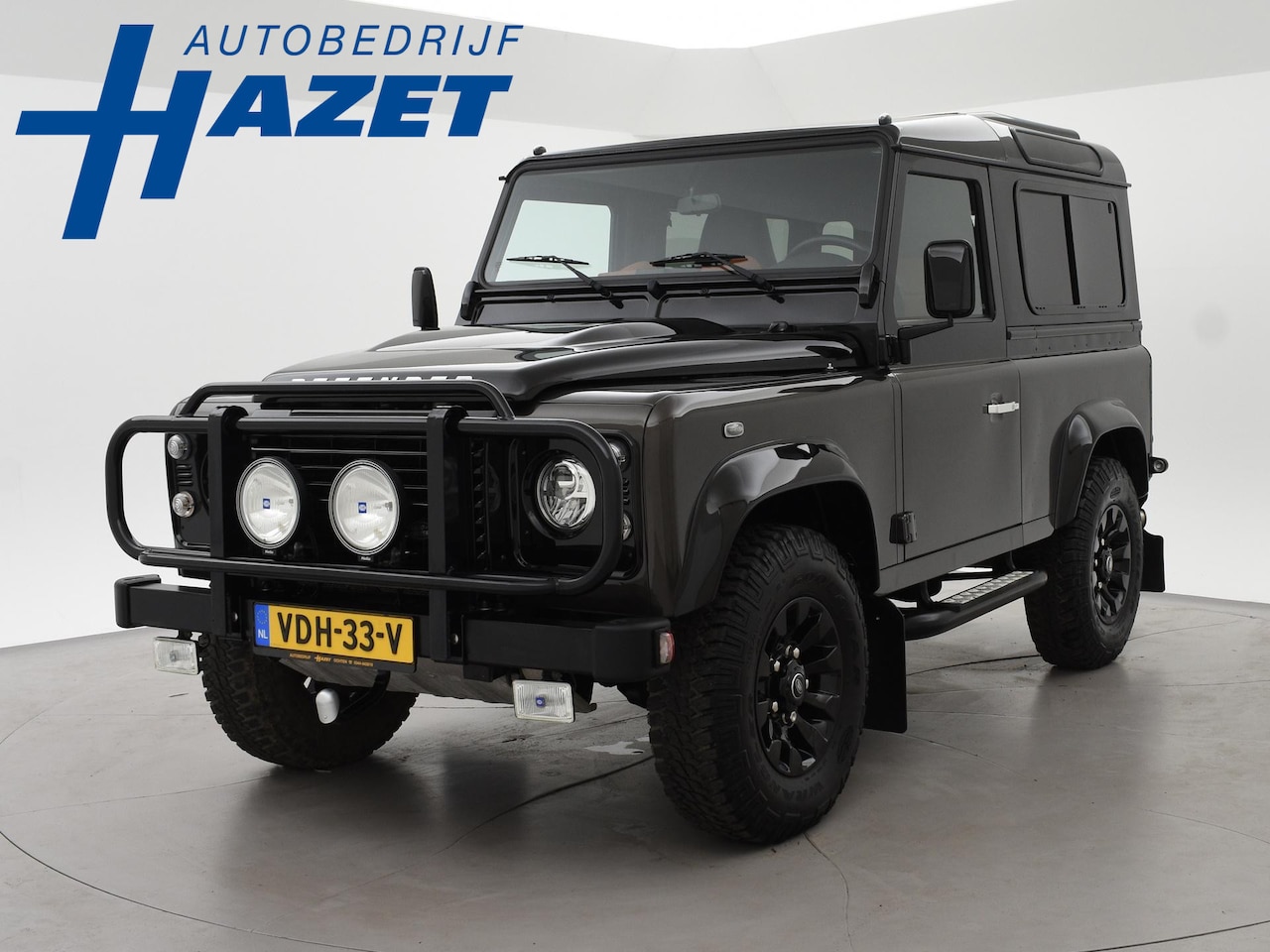 Land Rover Defender - 90" 2.2D 150 PK AUTOBIOGRAPHY GRIJS KENTEKEN *31.900 KM* UNIEK - TOPSTAAT - TWO-TONE - AutoWereld.nl