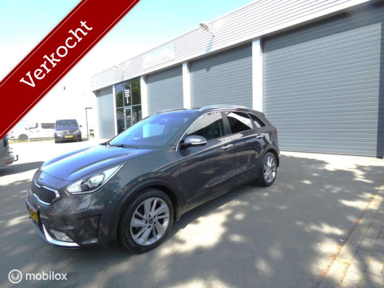 Kia Niro - 1.6 GDi Hybrid ExecutiveLine 1.6 GDi Hybrid ExecutiveLine - AutoWereld.nl