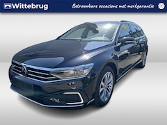 Volkswagen Passat Variant - 1.4 TSI PHEV 218pk GTE DSG Automaat Stoelverwarming / Parkeersensoren / Navigatie / LED Ma