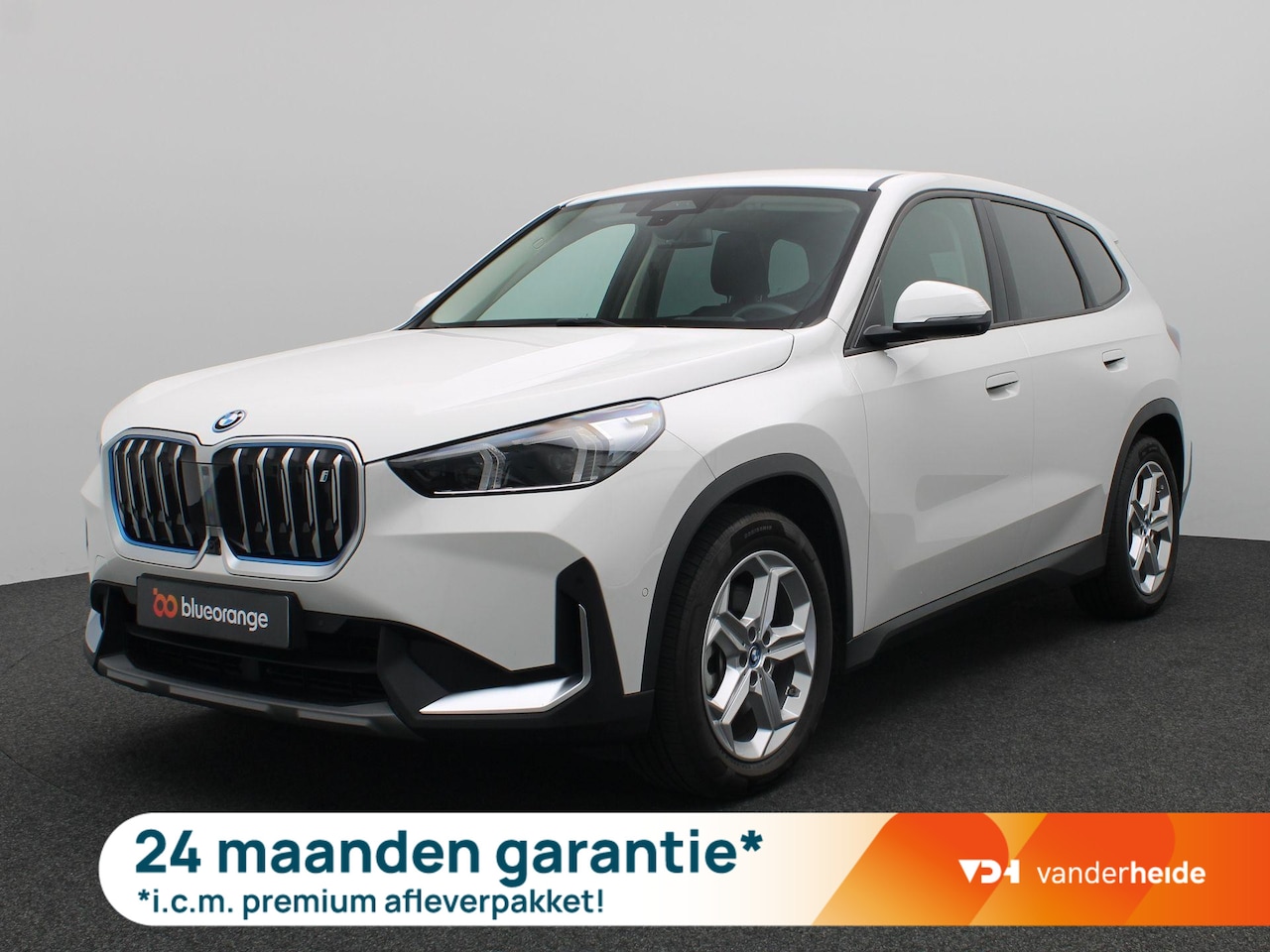 BMW iX1 - xDrive30 Launch Edition 67 kWh 313PK Aut. SOH 98,96%, Trekhaak, Keyless, 360gr. Camera, Ad - AutoWereld.nl