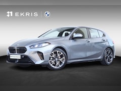 BMW 1-serie - 120 | M-Sport Pakket | Comforttoegang | Achteruitrijcamera | Verwarmde Voorstoelen | Adapt