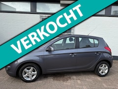 Hyundai i20 - 1.4i i-Motion