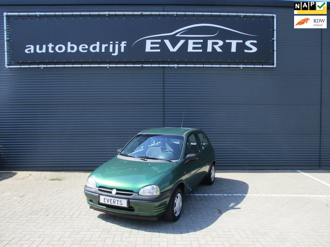 Opel Corsa - 1.4i Swing Automaat Km 110235 Nap Apk 22-06-2028 nette goed rijdende auto nu scherpe meene - AutoWereld.nl