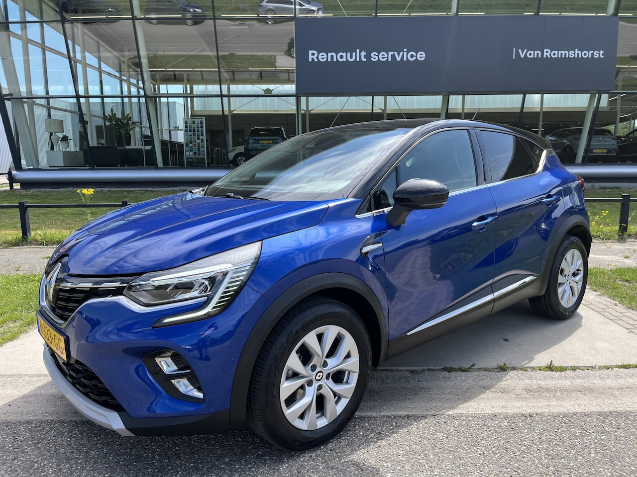 Renault Captur - 1.0 TCe 90 Intens / Dealer onderhouden / Camera / Parkeerhulp V+A / Climate / Keyless / - AutoWereld.nl