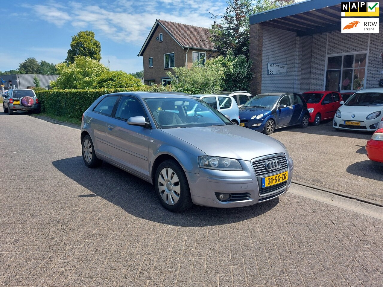 Audi A3 - 1.6 Attraction 1.6 Attraction - AutoWereld.nl