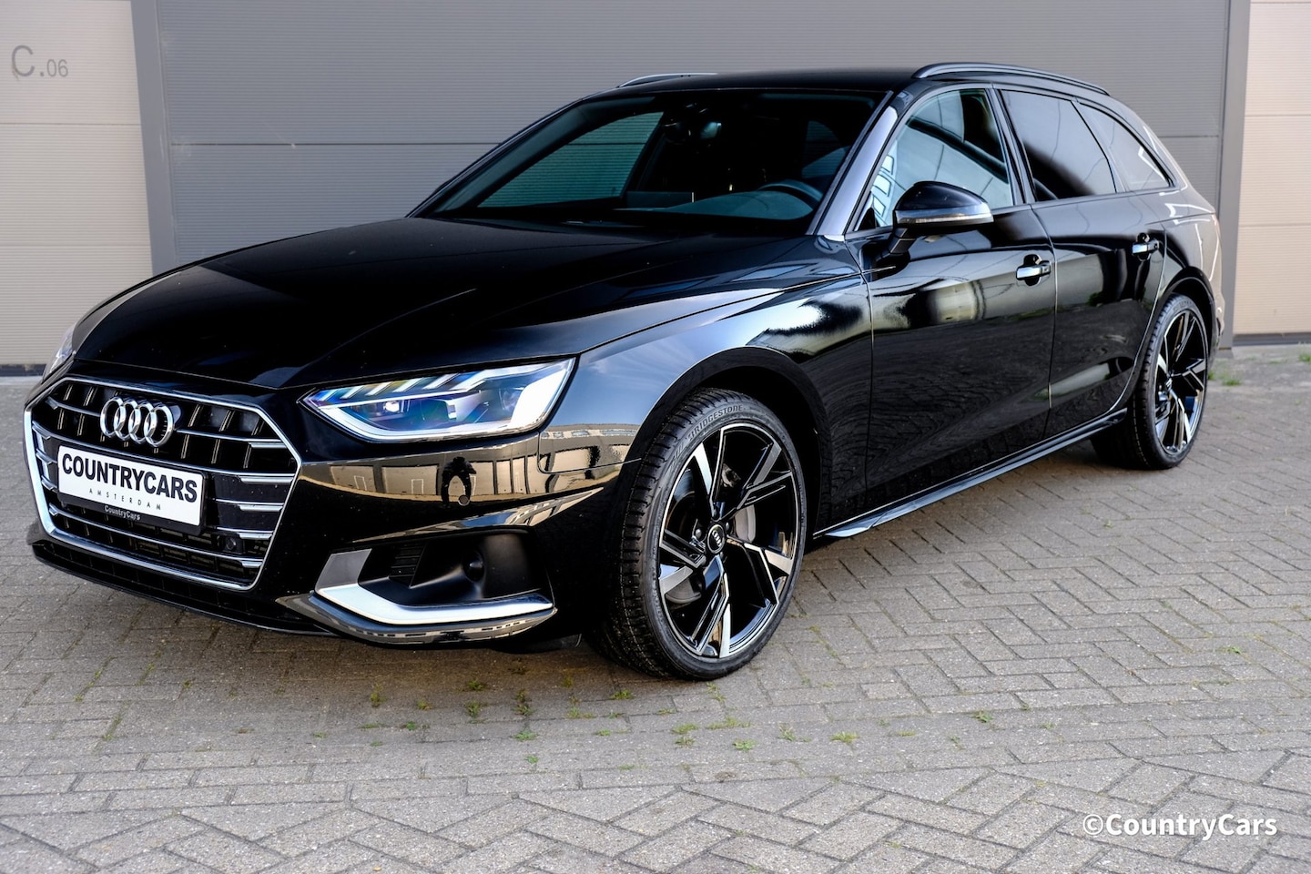 Audi A4 Avant - 40 TFSI S tronic Virtual Camera Keyless Leder - AutoWereld.nl