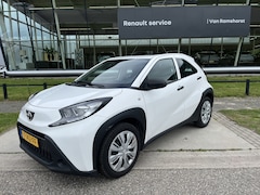 Toyota Aygo X - 1.0 VVT-i MT / Airco /